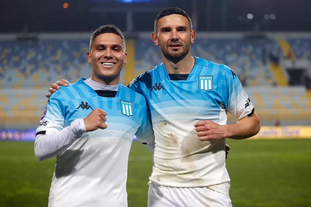 Juanfer y Maravilla, dos de las figuras de Racing. (Foto: Prensa Racing).