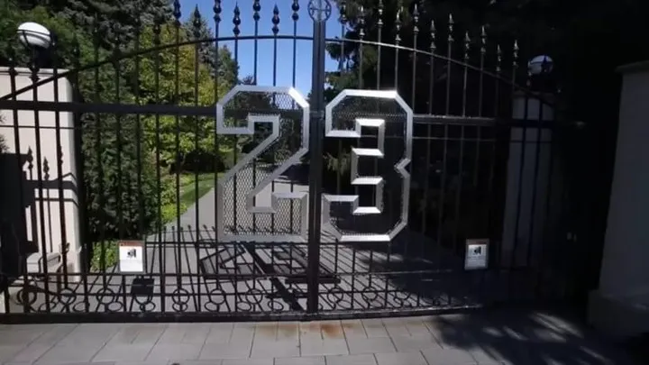 La mansión de Michael Jordan en Highland Park. (Foto: Concierge Auctions)