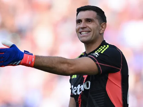 "Sobrevalorado total" y "una estafa": las duras críticas al Dibu Martínez por uno de los goles de Arsenal ante Aston Villa