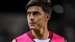 Tras la decisión de quedarse en Roma, Paulo Dybala fue sorprendido por los hinchas en su propia casa