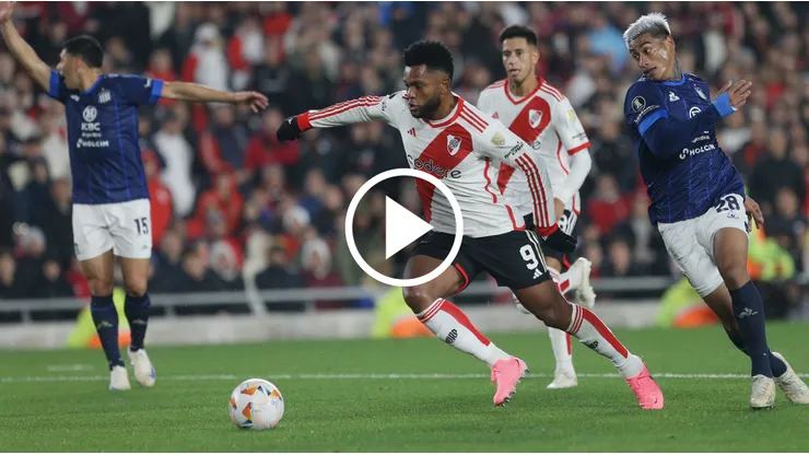 Borja abrió la cuenta para River.