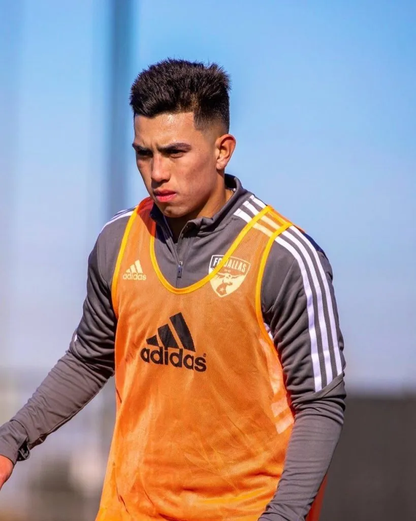 Alan Velasco interesa en Boca.