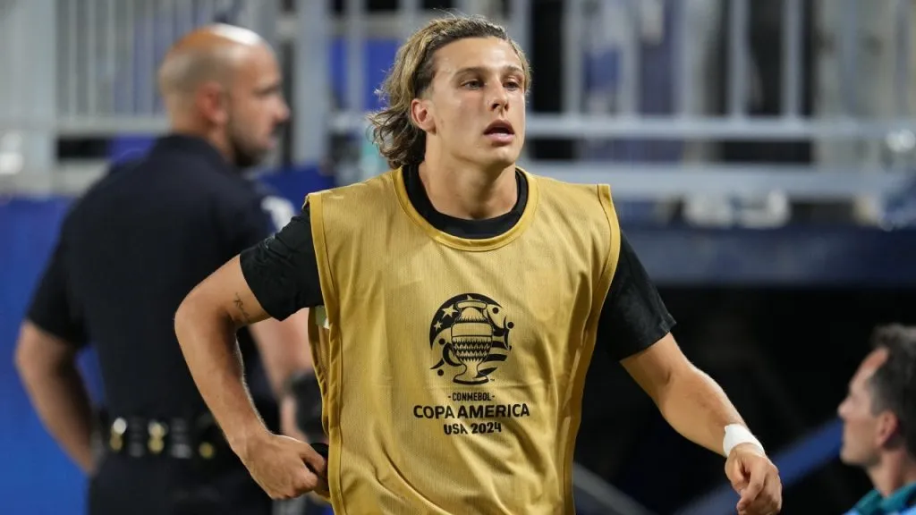 Agustín Canobbio se la pasó más en el banco que en la cancha con Uruguay (Grant Halverson/Getty Images).