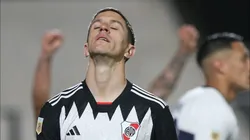 Nacho Fernández fue silbado por los hinchas de Gimnasia