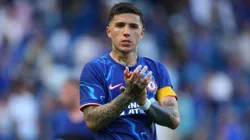 Enzo Fernández con la camiseta de Chelsea.