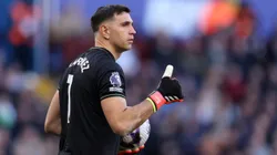 El nuevo compañero colombiano que tendrá Dibu Martínez en Aston Villa