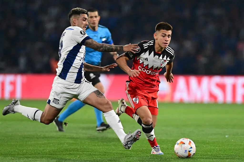 El 31 de diciembre finalizará el préstamo de Claudio Echeverri en River.