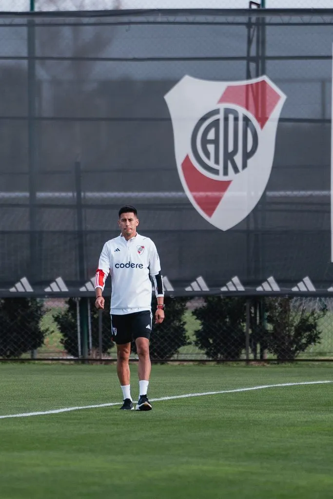 Maxi Meza ya se entrenó con River y podría sumar minutos ante Gimnasia. (Foto: Prensa River).