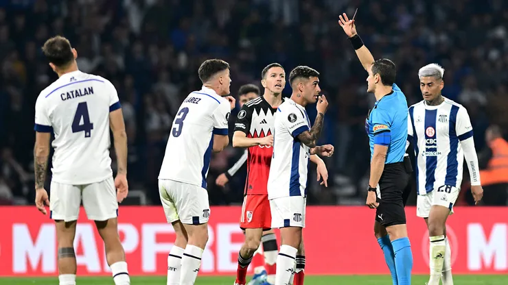 Lucas Suárez fue expulsado en Talleres vs. River.