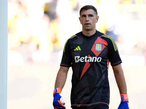 Fue refuerzo del Aston Villa de Dibu Martínez y se irá del club dos meses después: el motivo