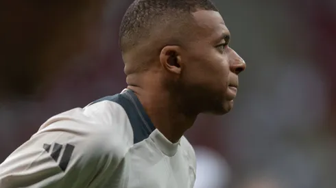 Mbappé tiene su debut en Real Madrid este miércoles.