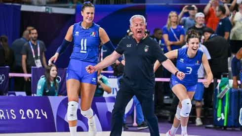 Julio Velasco ganó el oro con Italia.