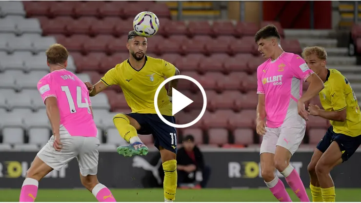 Taty Castellanos le metió un golazo a Southampton.