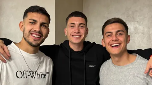 Leandro Paredes, Matías Soulé y Paulo Dybala son compañeros.