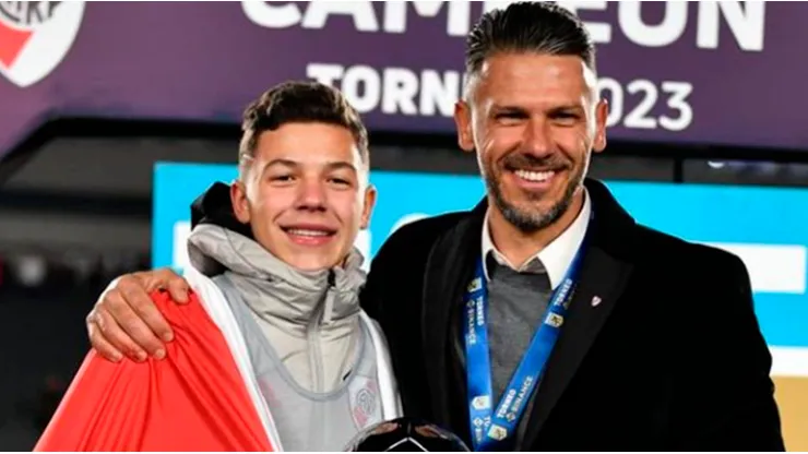 Bastian Demichelis junto a su padre.