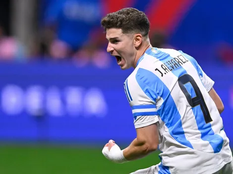 Julián Álvarez hizo una donación millonaria a Club Atlético Calchín