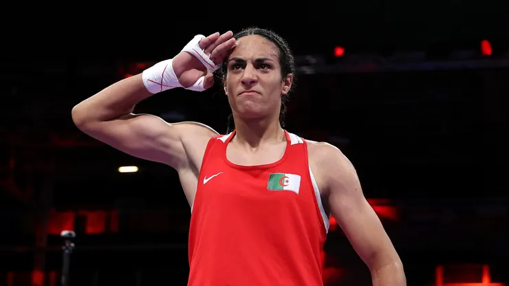 La boxeadora argelina Imane Khelif aseguró medalla en los Juegos de París 2024