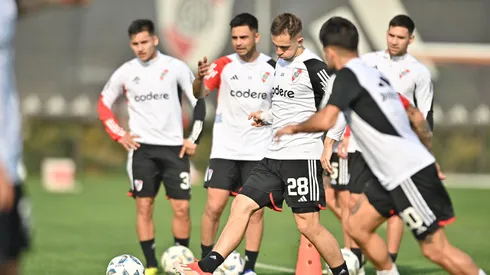 River hoy: el último equipo antes de Gallardo, la opción de Fabricio Bustos y Maxi Meza es refuerzo