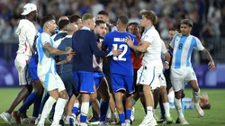 La pelea entre Argentina y Francia tras el triunfo local.