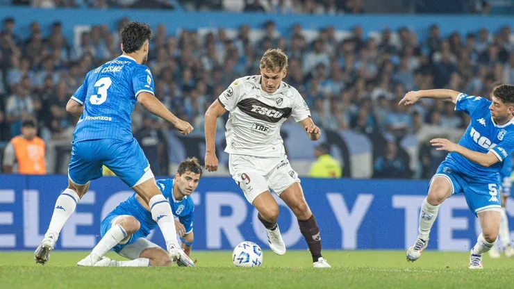Racing recibe a Platense en Avellaneda.