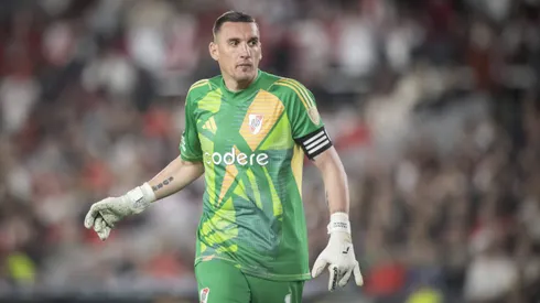 Franco Armani durante el partido ante Colo Colo.