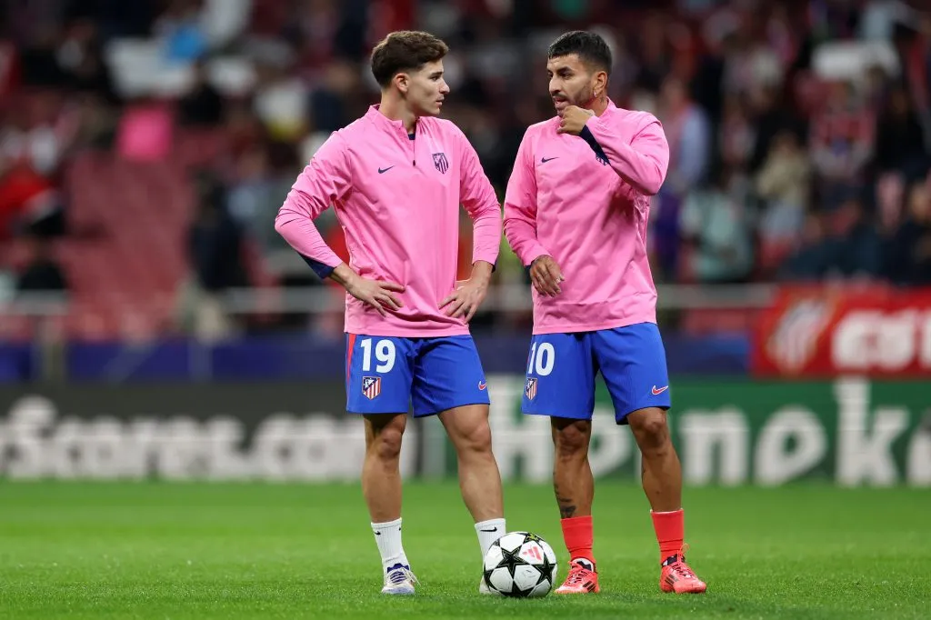 Julián Álvarez y Ángel Correa.