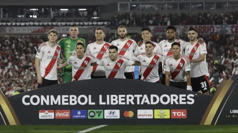 Así salió a jugar River frente a Colo Colo.