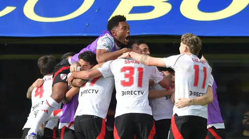 Lanzini puso el 1-0 para River ante Boca