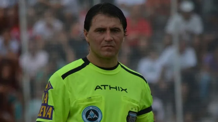 Héctor Paletta, árbitro VAR del Superclásico.