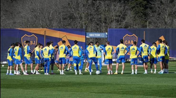 Boca le firmó el primer contrato al juvenil Joaquín Ruiz