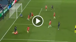 Paulo Gazzaniga protagonizó el error de la noche.