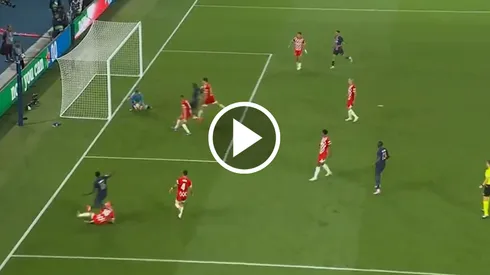 Paulo Gazzaniga protagonizó el error de la noche.