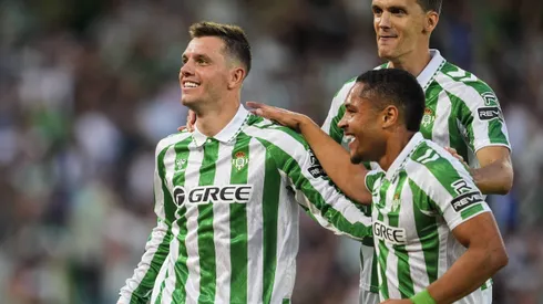 Giovani Lo Celso festejando uno de sus goles.