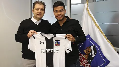 Paulo Díaz en su presentación oficial en Colo Colo