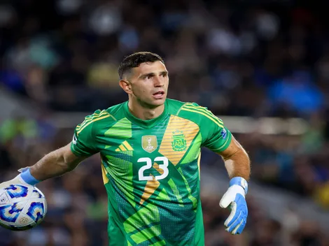 Dibu Martínez y la posibilidad de ser el segundo arquero en ganar el Balón de Oro