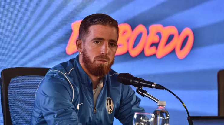 Iker Muniain podría jugar de doble cinco en San Lorenzo