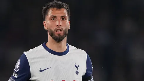 Rodrigo Bentancur enfrenta una sanción en el Tottenham