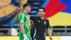 El camarógrafo que agredió Dibu Martínez rompió el silencio: "Me dio mucha rabia"