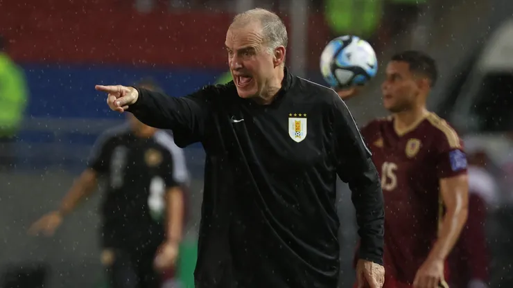 Bielsa acumuló críticas tras una pobre doble fecha de Eliminatorias con Uruguay: "Una falta de respeto"