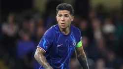 Enzo Fernandez durante un partido de Chelsea.