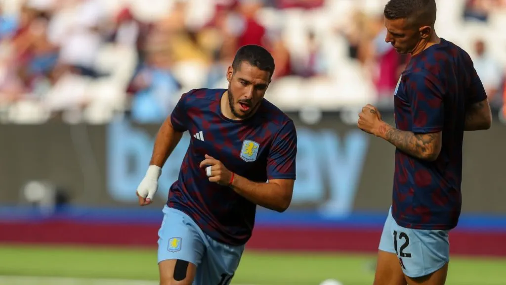 Emiliano Buendía, en la pretemporada del Aston Villa este año (IMAGO / Action Plus).