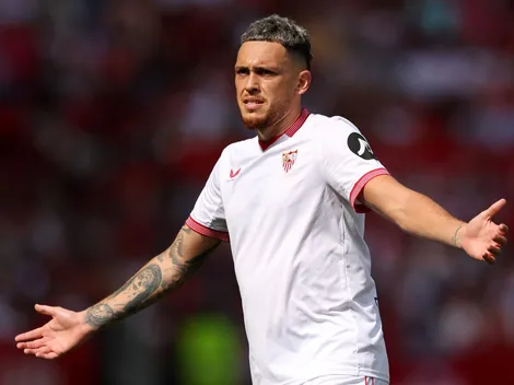 Tras el fichaje de Lucas Ocampos con Rayados de Monterrey, en Sevilla definen su reemplazo