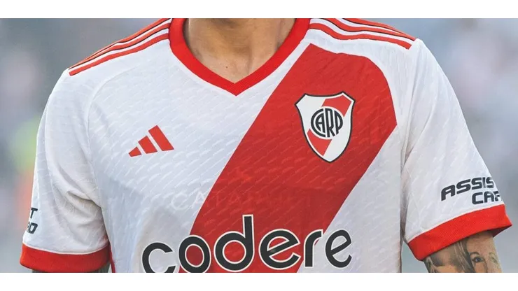 Un ex River fue destacado por FIFA.