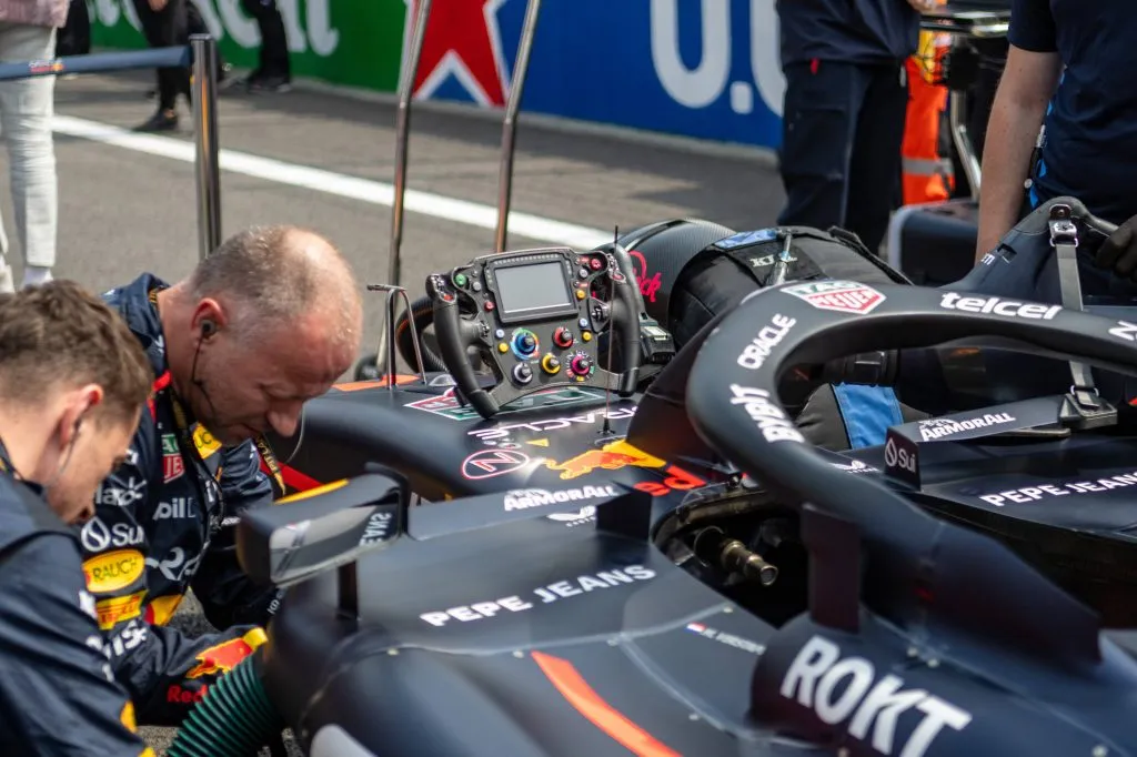 Red Bull cambiará piezas del motor de Verstappen en Brasil. IMAGO