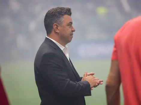 Funes Mori y Nacho Fernández, afuera del banco de River