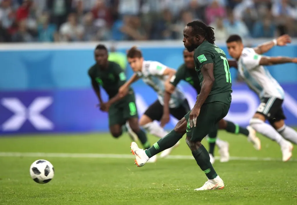 Moses, de penal, le marcó a la Selección Argentina en Rusia 2018. (Foto: IMAGO).