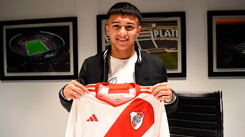 Felipe Esquivel, la joya de River de tan solo 16 años.