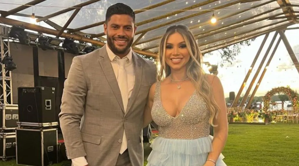 Hulk y Camila Sousa.