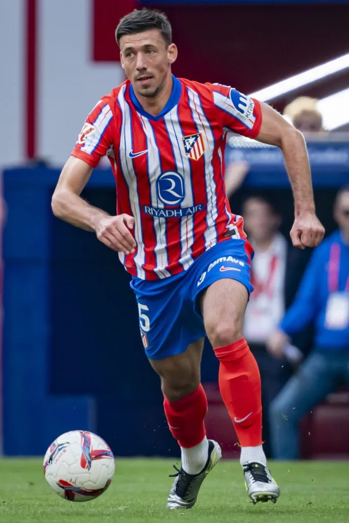 Lenglet se lesionó y encendió las alarmas en Atlético de Madrid.