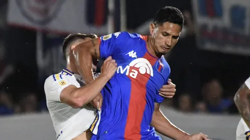 La particularidad en la camiseta de Tigre.